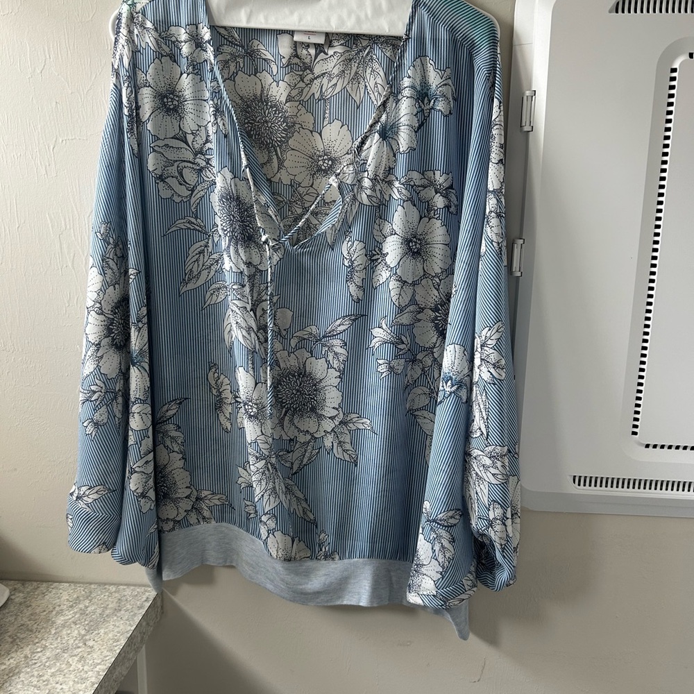 Cabi floral tie neck blouse